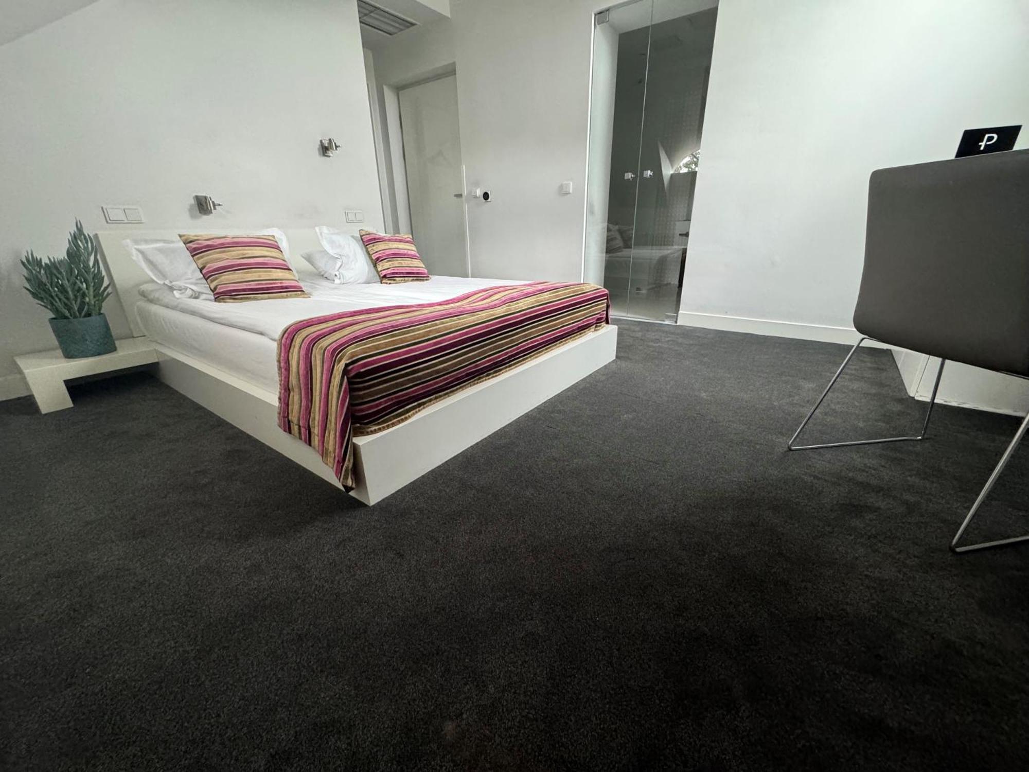 Platinum Residence Boutique Poznan Luaran gambar