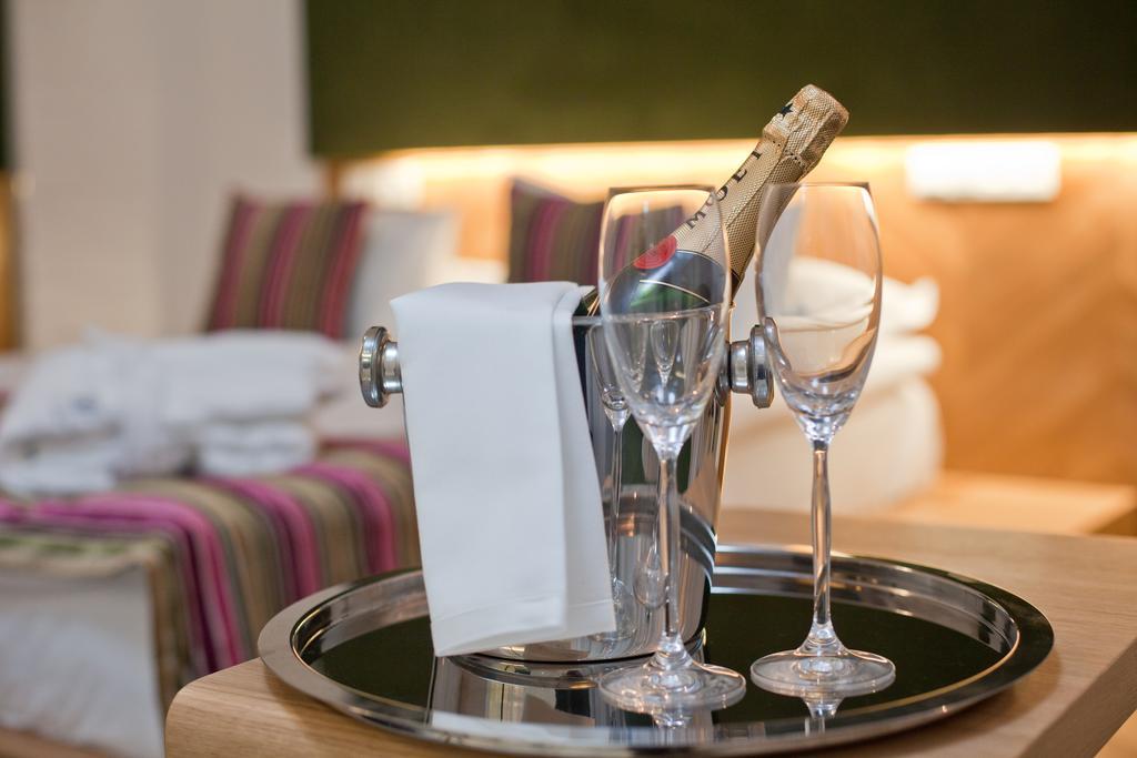 Platinum Residence Boutique Poznan Luaran gambar